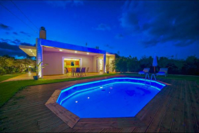 Villa Lima Pool & Jacuzzi Chania